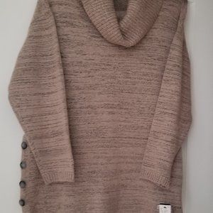 AGB Woman cowlneck sweater size 1X pretty rose color